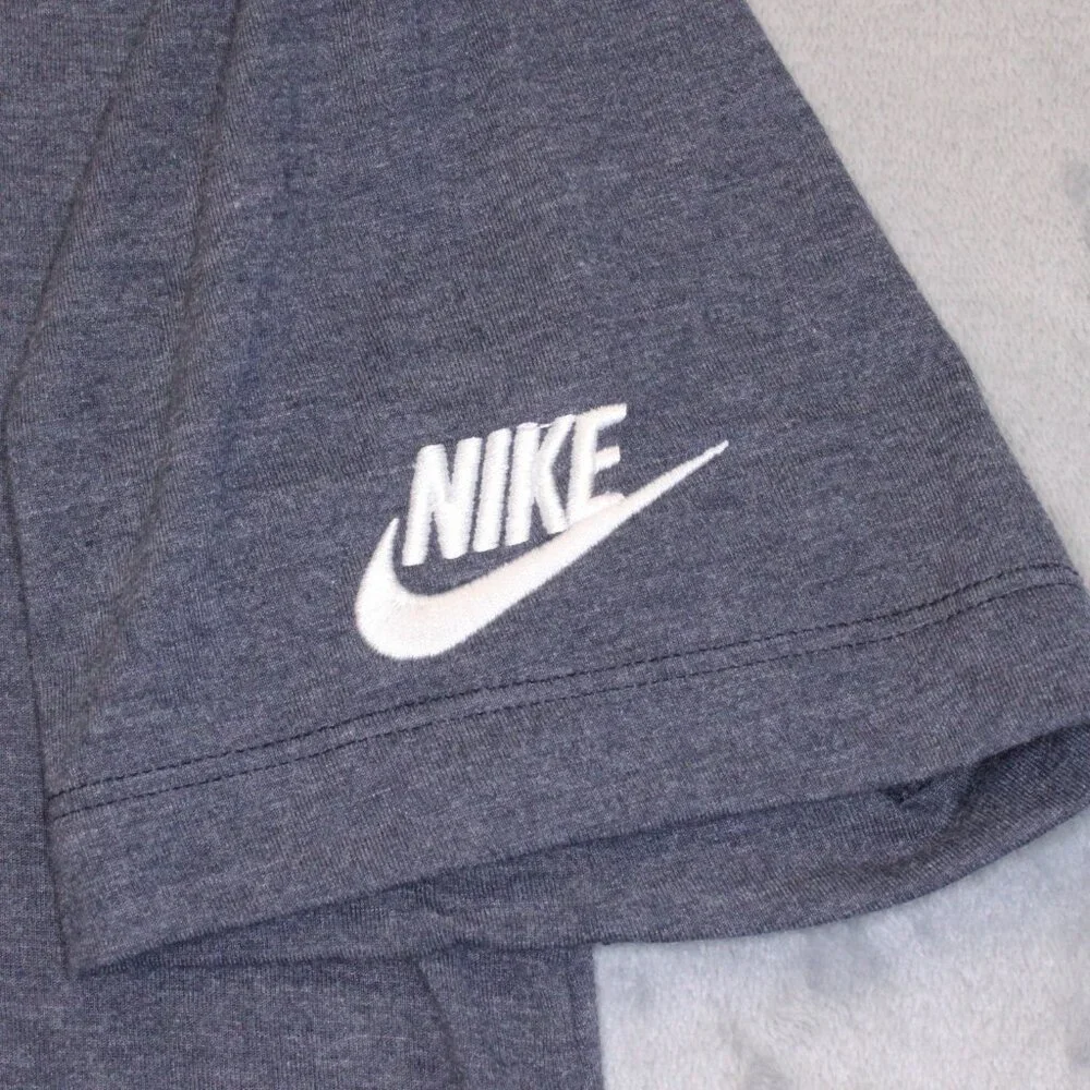 New England Patriots Short Sleeve Crew Neck Tee Men's - Picture 6 of 10